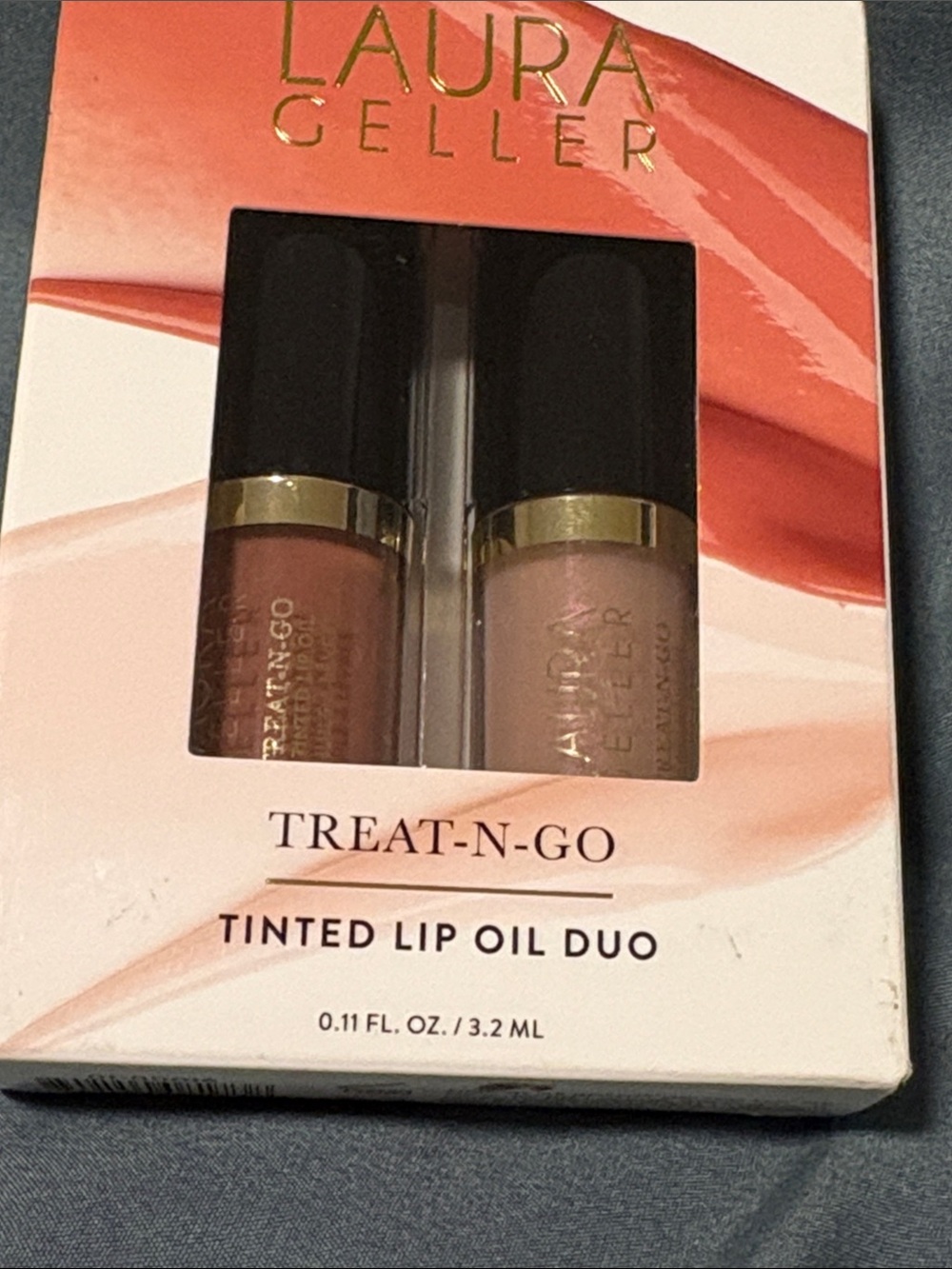 NIB Laura Gellar Treat-N-Go Tinted Lip Oil Duo - Picture 3 of 3